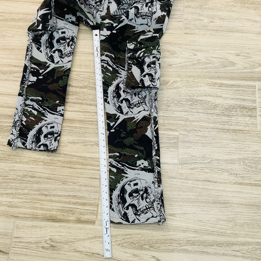 Rebel Vengeance Skull Camo Tapestry Cargo Pants Black Green Mens 30x32 Fringe - Picture 7 of 12